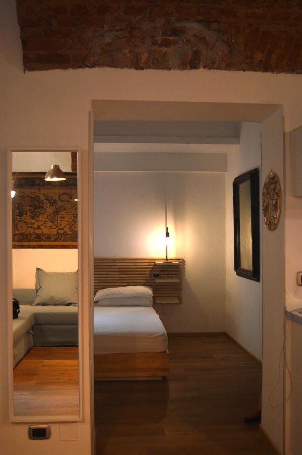 Suite The Brick - Host By Traveller'S Nest Turin Exterior photo